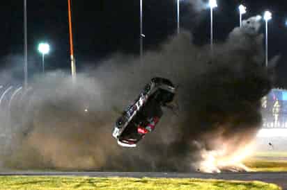 VIDEO: Piloto de la NASCAR, Ryan Preece, sufre aparatoso accidente en plena carrera