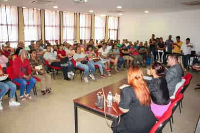 Al final por mayoría los vendedores ambulantes aceptaron la reubicación pues se mejorará la Plaza Niños Héroes.