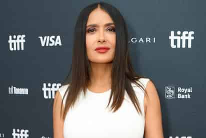 Salma Hayek se dice orgullosa por haber iniciado como productora hace 24 años