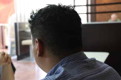 Después de casi dos décadas de vivir enganchado en las drogas y el alcohol, 'Hernán' está limpio y espera que sea para siempre.