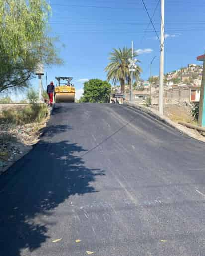 Las acciones de pavimentación como la construcción de carpeta asfáltica, ya se efectuaron, señaló el titular de Obras Públicas. (CORTESÍA)