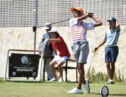 El lagunero Pável Casas, actual subcampeón del torneo, entrará hoy en actividad en el campo del Club Campestre de Torreón. (ARCHIVO)