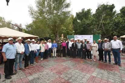 El reparto de tierras se efectuó el 6 de octubre del año de 1936 en la Comarca Lagunera, por el General Lázaro Cárdenas del Río.