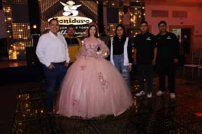 Abdul, Cristian, Natalia, Citlali, Sergio y Antonio.