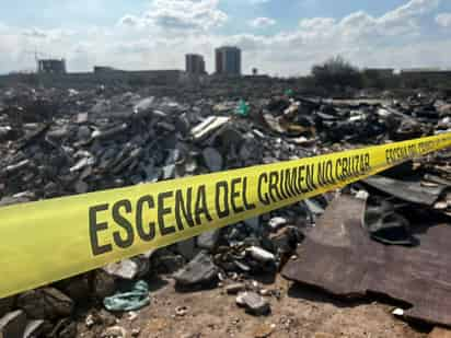 El cuerpo mutilado fue localizado entre la basura, en un terreno baldío. (EL SIGLO DE TORREÓN)