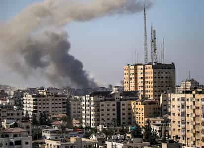 Desde el ataque de Hamás el pasado 7 de octubre, Israel ha bombardeado la Franja de Gaza a diario y ha causado al menos 7 mil 28 palestinos muertos. (ARCHIVO)