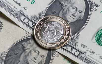 El bitcoin, la divisa con mayores activos en el mercado de las criptomonedas, avanza 0.5%, manteniendo poco apetito de los inversionistas. (ARCHIVO)