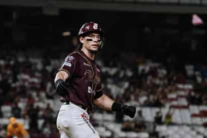 Tomateros de Culiacán supera a Mayos de Navojoa