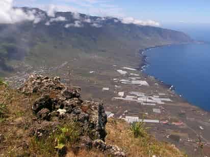 El IEO subraya que El Hierro presenta unas condiciones atmosféricas y oceanográficas 'excepcionales'.