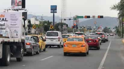 Exhortan a utilizar otras vías que se han habilitado para evitar congestionamientos por el Buen Fin. (EL SIGLO DE TORREÓN)