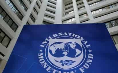 En un comunicado, ambas instituciones indicaron que el directorio ejecutivo del FMI dio luz verde ayer a su decisión. (ARCHIVO)
