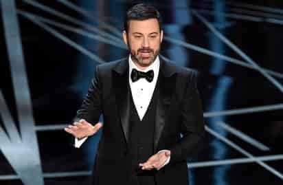 El presentador de televisión estadounidense Jimmy Kimmel volverá a ser el anfitrión de la gala de entrega de los Oscar, cuya 96.ª edición se celebrará el 10 de marzo de 2024 en el teatro Dolby de Los Ángeles (California, EUA), informó este miércoles la Academia de Hollywood.  ARCHIVO.