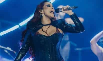 ¿En riesgo la gira de RBD? Dulce María revela que tiene bronquitis