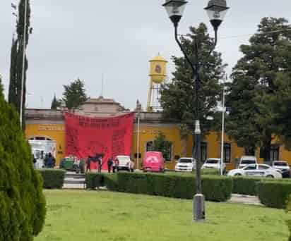 Durante la mañana del viernes los estudiantes de la escuela normal J. Guadalupe Aguilera iniciaron con dicha liberación. (EL SIGLO DE DURANGO)