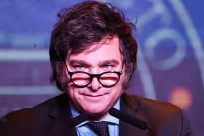 El presidente electo señaló que el Gobierno de Alberto Fernández está 'dejando una economía destruida'. (EFE)