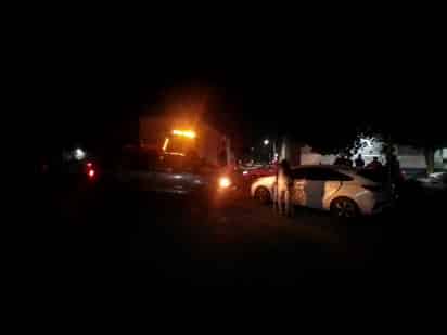 El conductor resultó lesionado luego de cortarle la circulación, sufrió lesión en brazo y pierna izquierda.