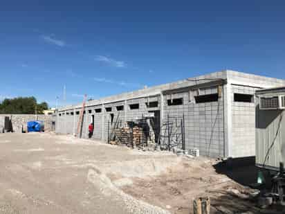 Un 80 por ciento de avance registra la construcción del edificio de la Dirección de Tránsito y Vialidad de Torreón. (EL SIGLO DE TORREÓN)