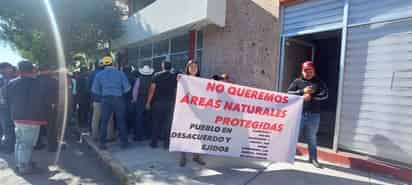 Los ejidatarios manifestaron que a ellos les cayó de sorpresa que quieran hacer sus tierras zona protegida. (EL SIGLO DE TORREÓN)