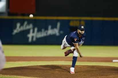 Con joya monticular de David Reyes y batazos productores de Leo Heras y Javier Salazar, Los Águilas de Mexicali conquistaron la “Serie Nuestras Raíces” al vencer a Algodoneros de Guasave por pizarra de 3 carreras contra 1.