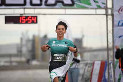 Jared Serrano Rivera fue quien cruzó la META en primer lugar con un tiempo de 15 minutos y 52 segundos. (Fotografía de Jorge Martínez)
