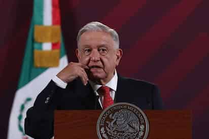En conferencia de prensa matutina, el Mandatario federal reveló que ayer por la noche estuvo pendiente de la liberación de Alfredo Jalife. (ARCHIVO)