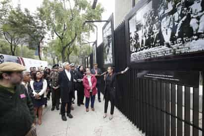 Consta de 58 imágenes de archivos de distintas instituciones.