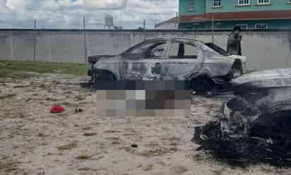 Durante el enfrentamiento registrado ayer viernes entre pobladores de Texcapilla, municipio de Texcaltitlán e integrantes de La Familia Michoacana, fue abatido el líder de la plaza identificado como Rigoberto de la Sancha Santillán, alias 'Payaso', uno de los objetivos prioritarios de la FGJEM.