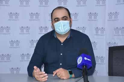 Gustavo Ernesto Díaz Gómez, delegado del Instituto del Fondo Nacional de la Vivienda para los Trabajadores (Infonavit) en Coahuila, explicó el proceso. (ARCHIVO)