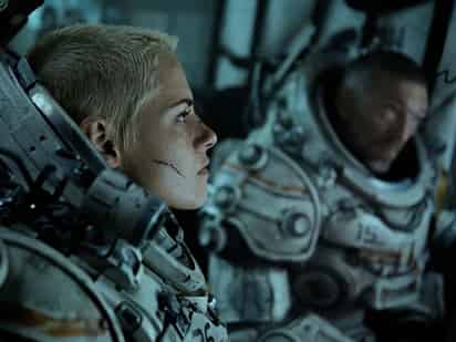 Estrenada en el año 2020 y con un presupuesto de 65 millones de dólares, Amenaza en lo profundo (Underwater) se convirtió en uno de los primeros proyectos de Kristen Stewart, ya alejada de la saga de Crepúsculo (Twilight).