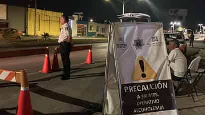 La multa que puede alcanzar el manejar alcoholizado es de 40 a 60 UMAS. (EL SIGLO DE TORREÓN)