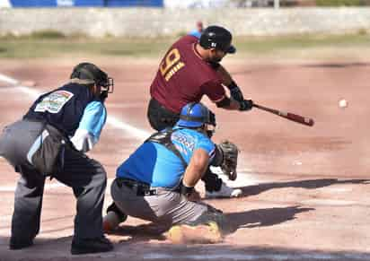 Sandilleros de Tlahualilo venció 6-4 a Laguneros de La Laguna, en la conclusión de la décima jornada de la Liga Premier. (Ramón Sotomayor)
