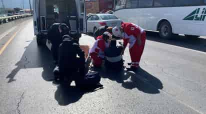 Hombre terminó lesionado sobre el pavimento