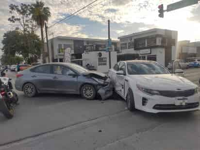 Testigos solicitaron la presencia de cuerpos de emergencia. (EL SIGLO DE TORREÓN)