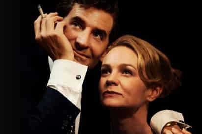 Si Bradley Cooper, Steven Spielberg y Martin Scorsese están juntos en la misma película como productores, no debe ser una historia común: 'Maestro' la nueva cinta que los reúne, es la apuesta más fuerte con la que Netflix cierra el 2023 y aquí te decimos por qué.