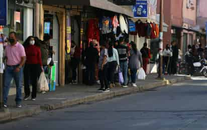 En plena temporada decembrina, las ventas no suben. (EL SIGLO DE DURANGO)