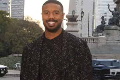 Ha salido a la luz un video que muestra mayores detalles del accidente vial que protagonizó el actor Michael B. Jordan cuando conducía su Ferrari 812 Superfast. 