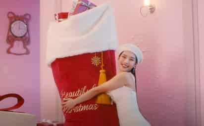 La Navidad es una celebración de categoría mundial, también en Corea del Sur se celebra a lo grande, por lo que las estrellas de la música Kpop también han lanzado canciones con temática de estas fiestas.