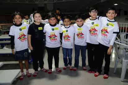 Jorge Luis, Mauricio, Max, Christopher, Matías, Bernardo y Axel (EL SIGLO DE TORREÓN/ENRIQUE CASTRUITA)