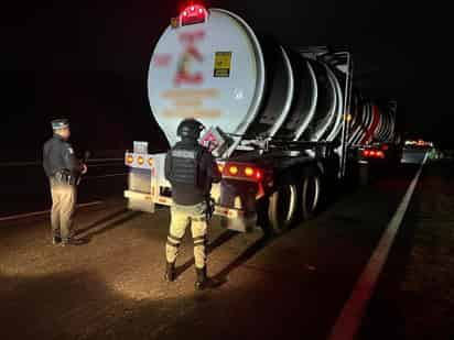 Consideró que los comerciantes de gasolina temen perder clientes si aplican el aumento al impuesto. (SERGIO A. RODRÍGUEZ)