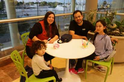 Mateo, Araceli, Carlos y Líah (EL SIGLO DE TORREÓN/ENRIQUE CASTUITA)