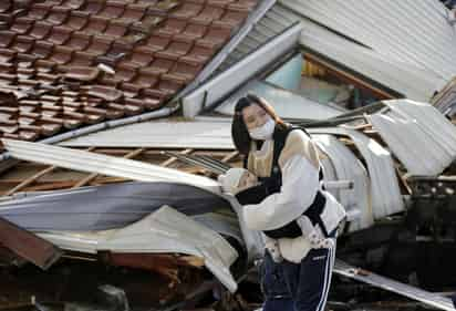 Se acerca el límite de 72 horas desde el temblor. (AP)