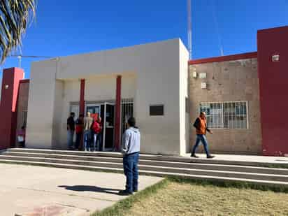 El 40 % de los contribuyentes paga en el primer trimestre del año. (EL SIGLO DE TORREÓN)