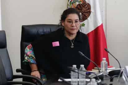 AMLO recomendó a la ministra Batres que 'haga sus cuentas' y que devuelva a la Tesorería de la Federación el monto de su salario.