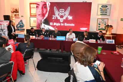 La conferencia de prensa para dar a conocer los pormenores de la convocatoria de las pruebas, fue muy concurrida por parte de representantes de varios clubes de corredores de la Comarca Lagunera, así como representantes de medios de comunicación de la región, en una gran fiesta atlética que se tiene preparada para el próximo mes.