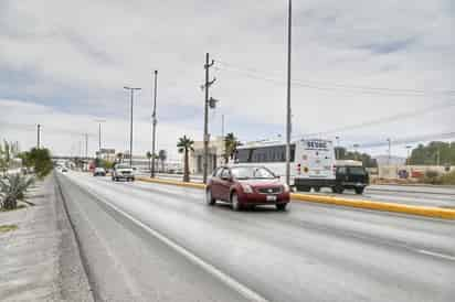 El alcalde Román Alberto Cepeda González, reconoció que el periférico López Sánchez ya es prácticamente un bulevar dentro de la ciudad. (EL SIGLO DE TORREÓN)