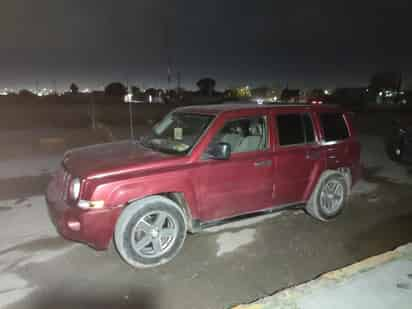 El sujeto fue detenido por la Policía Estatal cuando conducía una camioneta de la marca Jeep Patriot de color rojo. (EL SIGLO DE TORREÓN)