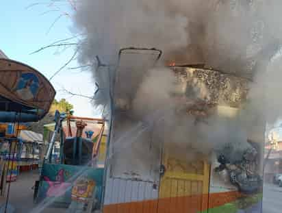 No se reportaron personas lesionadas de gravedad o intoxicadas por el humo, solo daños materiales. (EL SIGLO DE TORREÓN)