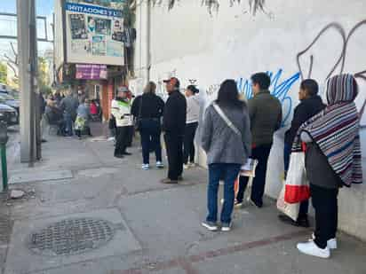 Inició la dispersión adelantada de las pensiones para adultos mayores y personas con discapacidad. (EL SIGLO DE TORREÓN)