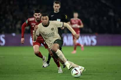  Mbappé listo para volverse blanco. 