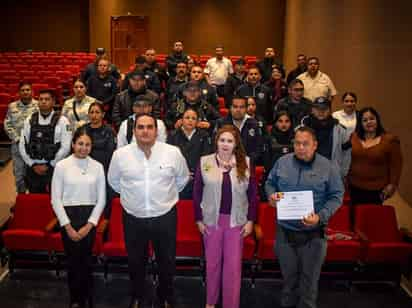 El comandante recibió un reconocimiento que otorgó la CDHEC. (MARÍA DE JESÚS VÁZQUEZ)